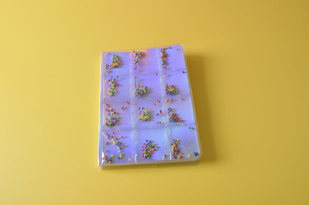 gifts-master | 12-GRID COLORFUL BEADS SHAKY FANCY NOTEBOOK